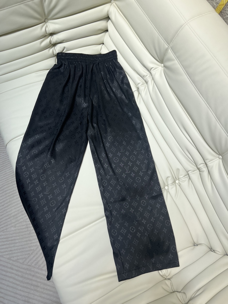 LV Pants